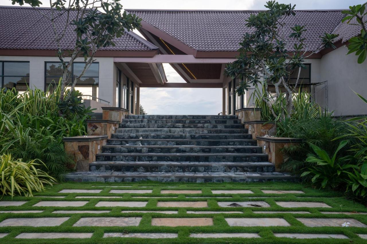 อโปรต้า วิลลาส์ อารูกัมเบย์ Hotel ภายนอก รูปภาพ